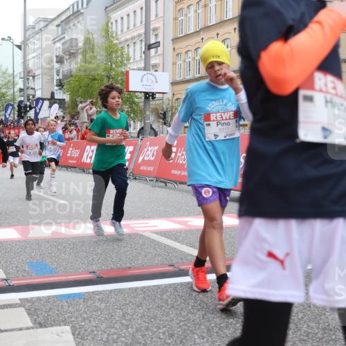 25.04.2026 - Das Zehntel Strokosch-Dieckow http://msf.ph/oto/9628402 25.04.2026 10:51:22 Ziel 5110, 5422, 5457, 5458, 5580, 5885, 6039, 6099, 6717, 6919, 7391, 7546, 7955 meine-sportfotos.de
