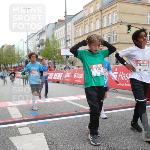 25.04.2026 - Das Zehntel Strokosch-Dieckow http://msf.ph/oto/9628731 25.04.2026 10:51:27 Ziel 5110, 5481, 5566, 5572, 5580, 5834, 6039, 6336, 6343, 6910, 6919, 6993, 7337, 7391, 7546, 7725, 7955, 7968 meine-sportfotos.de