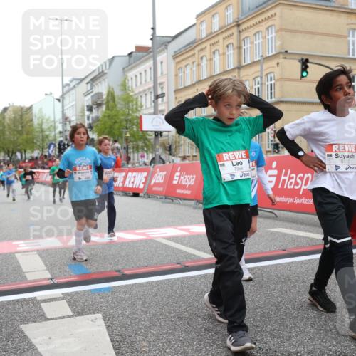 25.04.2026 - Das Zehntel Strokosch-Dieckow http://msf.ph/oto/9628747 25.04.2026 10:51:27 Ziel 5110, 5481, 5566, 5572, 5580, 5834, 6039, 6336, 6343, 6910, 6919, 6993, 7337, 7391, 7546, 7725, 7955, 7968 meine-sportfotos.de