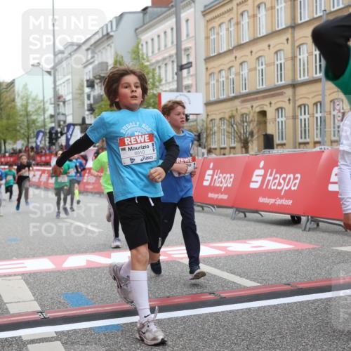 25.04.2026 - Das Zehntel Strokosch-Dieckow http://msf.ph/oto/9628809 25.04.2026 10:51:27 Ziel 5110, 5481, 5566, 5572, 5580, 5834, 6039, 6336, 6343, 6910, 6919, 6993, 7337, 7391, 7546, 7725, 7955, 7968 meine-sportfotos.de