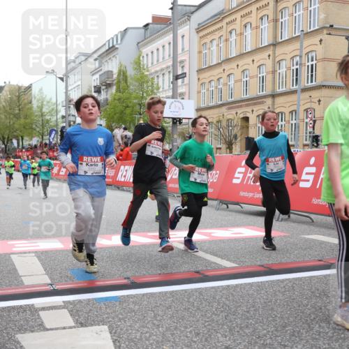 25.04.2026 - Das Zehntel Strokosch-Dieckow http://msf.ph/oto/9628911 25.04.2026 10:51:30 Ziel 5110, 5481, 5566, 5572, 5834, 6336, 6343, 6353, 6508, 6910, 6993, 7337, 7725, 7968 meine-sportfotos.de