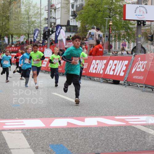 25.04.2026 - Das Zehntel Strokosch-Dieckow http://msf.ph/oto/9629097 25.04.2026 10:51:32 Ziel 5273, 5276, 5281, 5834, 5924, 6336, 6343, 6353, 6508, 6910, 6993, 7337, 7725 meine-sportfotos.de