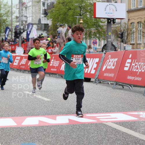 25.04.2026 - Das Zehntel Strokosch-Dieckow http://msf.ph/oto/9629130 25.04.2026 10:51:33 Ziel 5273, 5276, 5281, 5752, 5834, 5924, 6336, 6343, 6353, 6508, 6993, 7337 meine-sportfotos.de