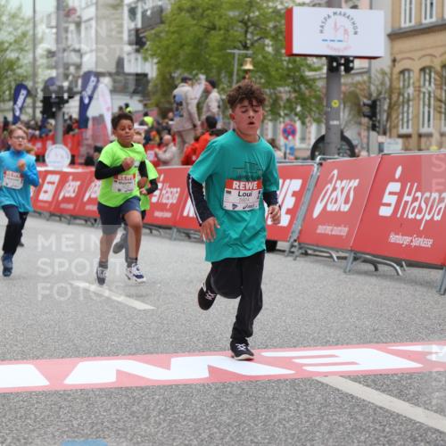 25.04.2026 - Das Zehntel Strokosch-Dieckow http://msf.ph/oto/9629142 25.04.2026 10:51:33 Ziel 5273, 5276, 5281, 5752, 5834, 5924, 6336, 6343, 6353, 6508, 6993, 7337 meine-sportfotos.de