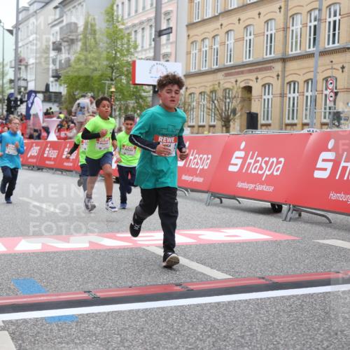 25.04.2026 - Das Zehntel Strokosch-Dieckow http://msf.ph/oto/9629172 25.04.2026 10:51:33 Ziel 5273, 5276, 5281, 5752, 5834, 5924, 6336, 6343, 6353, 6508, 6993, 7337 meine-sportfotos.de