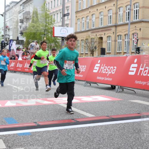 25.04.2026 - Das Zehntel Strokosch-Dieckow http://msf.ph/oto/9629188 25.04.2026 10:51:33 Ziel 5273, 5276, 5281, 5752, 5834, 5924, 6336, 6343, 6353, 6508, 6993, 7337 meine-sportfotos.de
