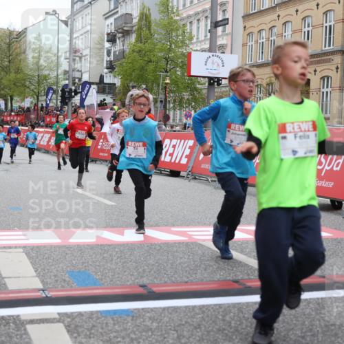 25.04.2026 - Das Zehntel Strokosch-Dieckow http://msf.ph/oto/9629457 25.04.2026 10:51:35 Ziel 5273, 5276, 5281, 5728, 5752, 5834, 5924, 6151, 6343, 6353, 6508, 6966, 6993 meine-sportfotos.de