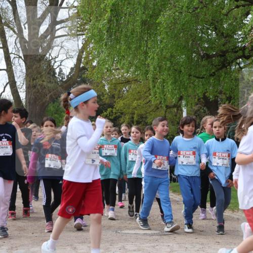 25.04.2026 - Das Zehntel Zöllner http://msf.ph/oto/9629533 25.04.2026 07:47:11 Laufen 3448, 4, 1169, 2569 meine-sportfotos.de