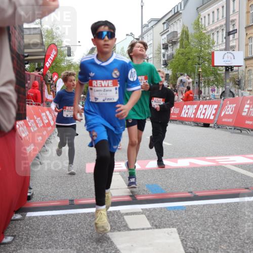 25.04.2026 - Das Zehntel Strokosch-Dieckow http://msf.ph/oto/9630115 25.04.2026 10:51:43 Ziel 5414, 5435, 6040, 6052, 6151, 6890, 6907, 6966, 6967, 7145, 7325, 7914, 7935, 8060, 8061 meine-sportfotos.de