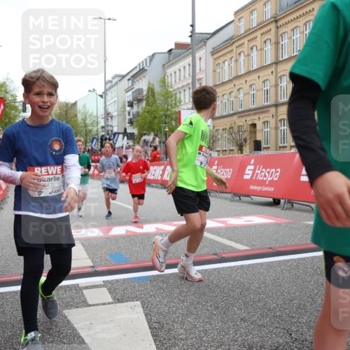 25.04.2026 - Das Zehntel Strokosch-Dieckow http://msf.ph/oto/9630190 25.04.2026 10:51:45 Ziel 5414, 5435, 6117, 6425, 6531, 6890, 6907, 6967, 7145, 7325, 7914, 7935, 7953, 8060, 8061 meine-sportfotos.de