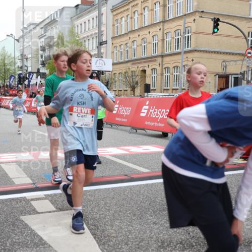 25.04.2026 - Das Zehntel Strokosch-Dieckow http://msf.ph/oto/9630262 25.04.2026 10:51:48 Ziel 5414, 5435, 6117, 6420, 6425, 6531, 6967, 7145, 7154, 7325, 7585, 7914, 7953, 8060 meine-sportfotos.de