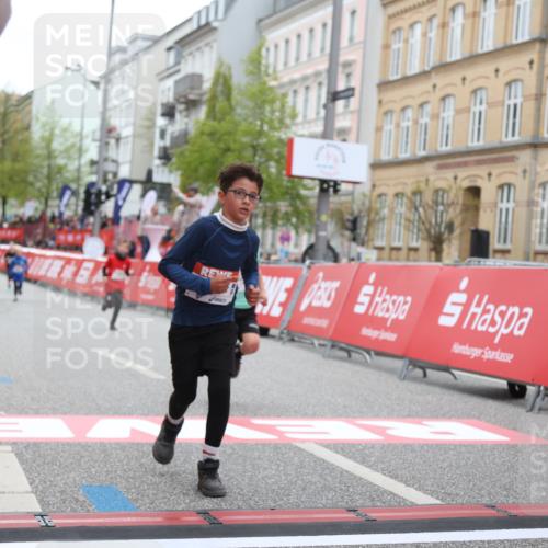 25.04.2026 - Das Zehntel Strokosch-Dieckow http://msf.ph/oto/9630293 25.04.2026 10:51:52 Ziel 6020, 6117, 6208, 6420, 6425, 6531, 7154, 7585, 7953 meine-sportfotos.de