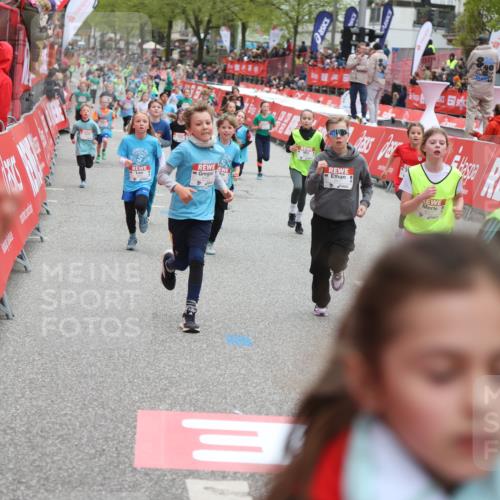 25.04.2026 - Das Zehntel Strokosch-Dieckow http://msf.ph/oto/9630340 25.04.2026 10:52:01 Ziel 5500, 5517, 5586, 6068, 6077, 6083, 6097, 6124, 6156, 6342, 6721, 6917, 6936, 6942, 6951, 7841, 7857, 7880, 7913, 8023 meine-sportfotos.de