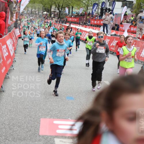 25.04.2026 - Das Zehntel Strokosch-Dieckow http://msf.ph/oto/9630345 25.04.2026 10:52:01 Ziel 5500, 5517, 5586, 6068, 6077, 6083, 6097, 6124, 6156, 6342, 6721, 6917, 6936, 6942, 6951, 7841, 7857, 7880, 7913, 8023 meine-sportfotos.de