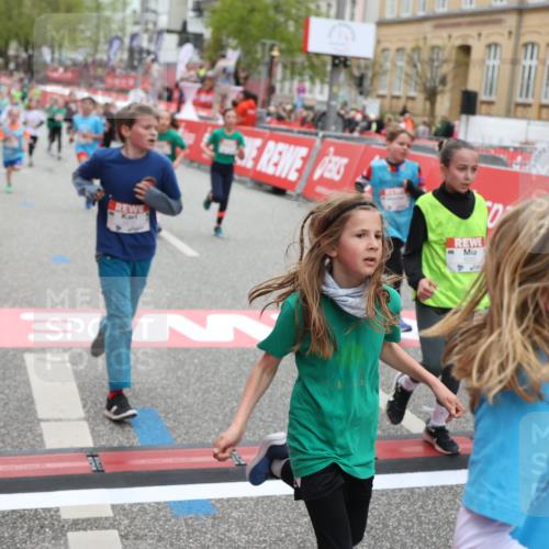 25.04.2026 - Das Zehntel Strokosch-Dieckow http://msf.ph/oto/9630502 25.04.2026 10:52:05 Ziel 5415, 5500, 5517, 5761, 6055, 6068, 6077, 6083, 6097, 6124, 6712, 6721, 6917, 6936, 6942, 6951, 6957, 7545, 7880, 7910, 7952, 7973, 8023, 8039 meine-sportfotos.de