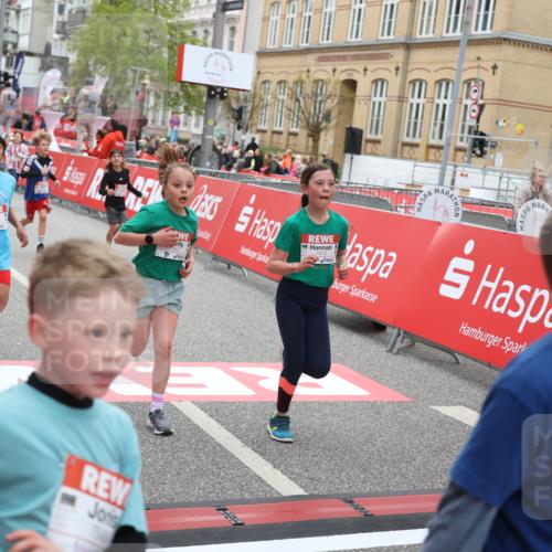 25.04.2026 - Das Zehntel Strokosch-Dieckow http://msf.ph/oto/9630554 25.04.2026 10:52:07 Ziel 5120, 5415, 5518, 5688, 5753, 5761, 6055, 6068, 6077, 6083, 6124, 6659, 6691, 6712, 6721, 6917, 6936, 6942, 6951, 6957, 7545, 7880, 7910, 7952, 7973, 8039 meine-sportfotos.de