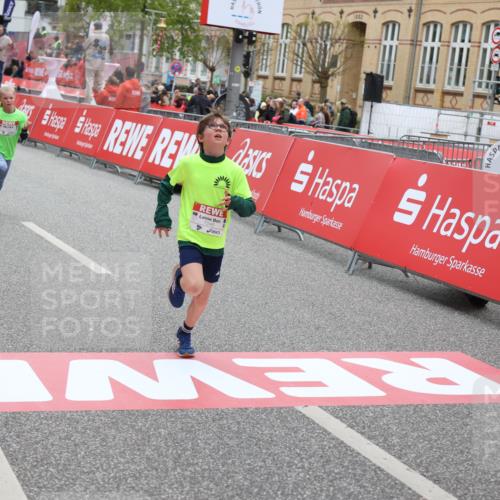 25.04.2026 - Das Zehntel Strokosch-Dieckow http://msf.ph/oto/9631073 25.04.2026 10:52:23 Ziel 5362, 5379, 5396, 6139, 6358, 6532, 6550, 6822, 6856, 7126, 7136, 7150, 7246, 7590, 7909, 7946 meine-sportfotos.de