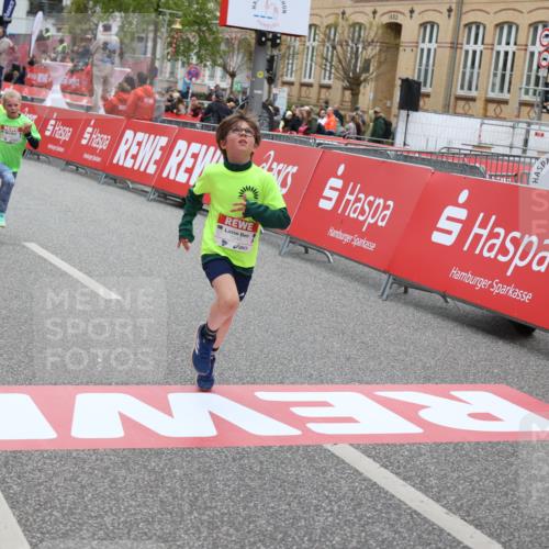 25.04.2026 - Das Zehntel Strokosch-Dieckow http://msf.ph/oto/9631078 25.04.2026 10:52:23 Ziel 5362, 5379, 5396, 6139, 6358, 6532, 6550, 6822, 6856, 7126, 7136, 7150, 7246, 7590, 7909, 7946 meine-sportfotos.de