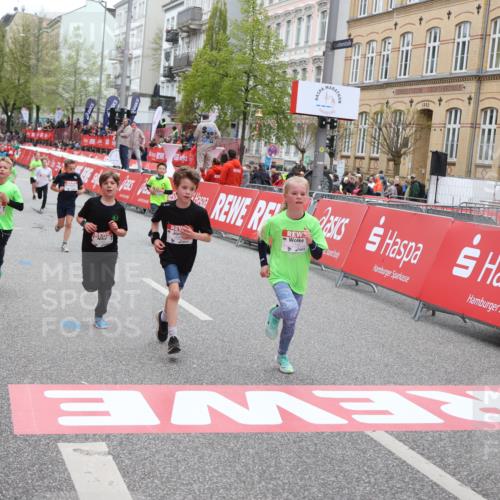 25.04.2026 - Das Zehntel Strokosch-Dieckow http://msf.ph/oto/9631113 25.04.2026 10:52:25 Ziel 5362, 5379, 5492, 6139, 6358, 6532, 6550, 6988, 7100, 7126, 7136, 7150, 7246, 7590, 7909, 7946 meine-sportfotos.de