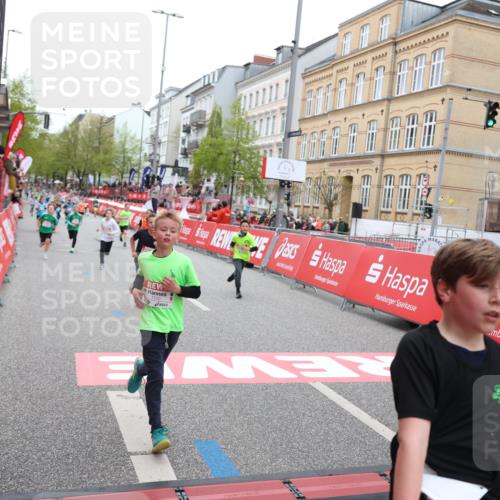25.04.2026 - Das Zehntel Strokosch-Dieckow http://msf.ph/oto/9631164 25.04.2026 10:52:27 Ziel 5089, 5492, 5575, 6139, 6988, 7100, 7126, 7150, 7246, 7254, 7590, 7909 meine-sportfotos.de