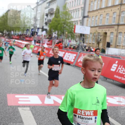 25.04.2026 - Das Zehntel Strokosch-Dieckow http://msf.ph/oto/9631173 25.04.2026 10:52:28 Ziel 5089, 5492, 5526, 5551, 5575, 6988, 7100, 7126, 7150, 7246, 7254, 7388, 7909 meine-sportfotos.de