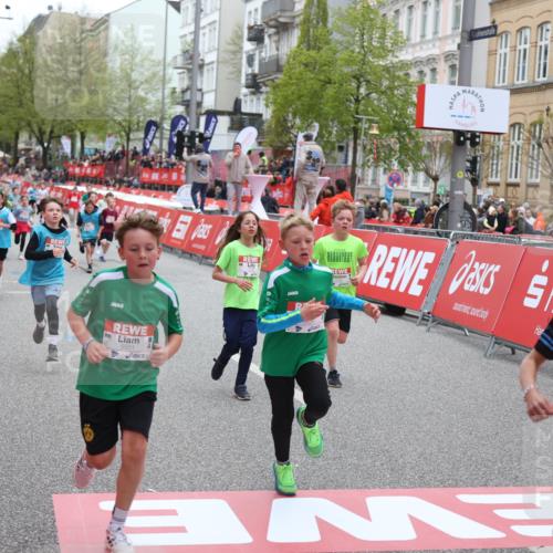 25.04.2026 - Das Zehntel Strokosch-Dieckow http://msf.ph/oto/9631199 25.04.2026 10:52:30 Ziel 5089, 5492, 5526, 5551, 5575, 5823, 6988, 7100, 7103, 7150, 7246, 7254, 7388 meine-sportfotos.de