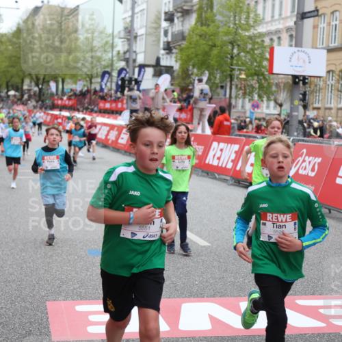 25.04.2026 - Das Zehntel Strokosch-Dieckow http://msf.ph/oto/9631206 25.04.2026 10:52:30 Ziel 5089, 5492, 5526, 5551, 5575, 5823, 6988, 7100, 7103, 7150, 7246, 7254, 7388 meine-sportfotos.de