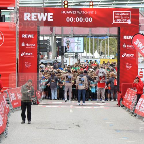 25.04.2026 - Das Zehntel Yannick Fuchs http://msf.ph/oto/9637399 25.04.2026 10:28:29 Allgemein zum Event 5, 00, 00, 00, 42145, 8, 400 meine-sportfotos.de