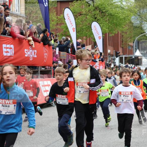 25.04.2026 - Das Zehntel Yannick Fuchs http://msf.ph/oto/9637816 25.04.2026 10:32:54 Allgemein zum Event 8019, 6926, 5480, 6926, 6473, 6458, 00 meine-sportfotos.de