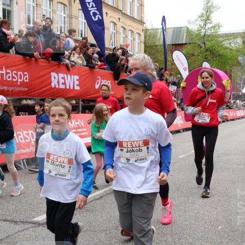 25.04.2026 - Das Zehntel Yannick Fuchs http://msf.ph/oto/9638005 25.04.2026 10:33:19 Allgemein zum Event 10, 10, 5208, 5200, 6, 26, 00, 03, 18 meine-sportfotos.de