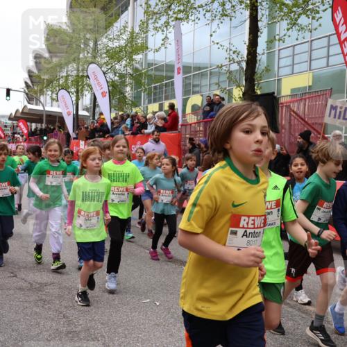 25.04.2026 - Das Zehntel Yannick Fuchs http://msf.ph/oto/9638035 25.04.2026 10:33:23 Allgemein zum Event 00, 03, 22, 92, 9, 7060, 8017 meine-sportfotos.de