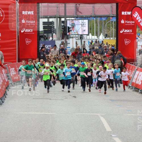 25.04.2026 - Das Zehntel Yannick Fuchs http://msf.ph/oto/9638123 25.04.2026 10:34:28 Allgemein zum Event 400, 110 meine-sportfotos.de