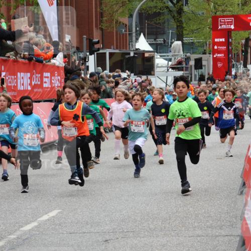 25.04.2026 - Das Zehntel Yannick Fuchs http://msf.ph/oto/9638182 25.04.2026 10:34:38 Allgemein zum Event 7801, 5, 00, 04, 37 meine-sportfotos.de