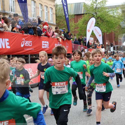 25.04.2026 - Das Zehntel Yannick Fuchs http://msf.ph/oto/9638309 25.04.2026 10:34:54 Allgemein zum Event 5, 45, 7780, 7772, 00, 04, 53 meine-sportfotos.de
