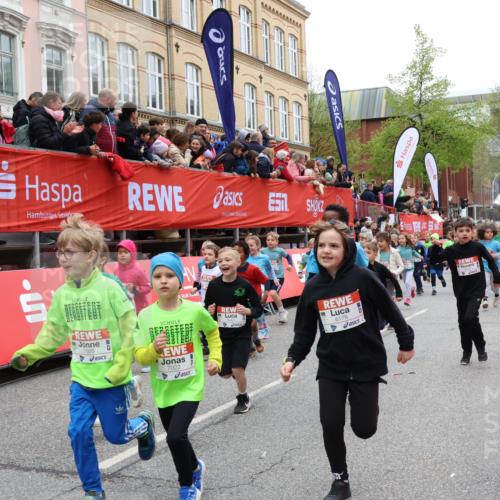 25.04.2026 - Das Zehntel Yannick Fuchs http://msf.ph/oto/9638335 25.04.2026 10:34:57 Allgemein zum Event 7022, 6178, 00, 04, 56 meine-sportfotos.de