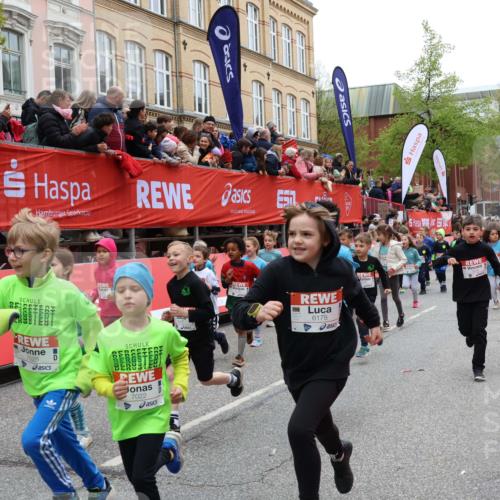 25.04.2026 - Das Zehntel Yannick Fuchs http://msf.ph/oto/9638337 25.04.2026 10:34:57 Allgemein zum Event 7025, 7022, 6178 meine-sportfotos.de