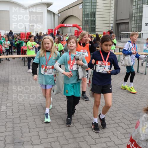 25.04.2026 - Das Zehntel Yannick Fuchs http://msf.ph/oto/9639771 25.04.2026 10:57:22 Allgemein zum Event 1, 604, 7550, 7187, 202 meine-sportfotos.de