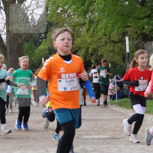 25.04.2026 - Das Zehntel Zöllner http://msf.ph/oto/9657658 25.04.2026 07:48:01 Laufen  meine-sportfotos.de