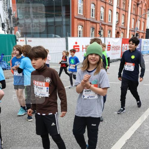 25.04.2026 - Das Zehntel Strokosch-Dieckow http://msf.ph/oto/9667463 25.04.2026 10:07:48 Allgemein zum Event 6213, 6227 meine-sportfotos.de