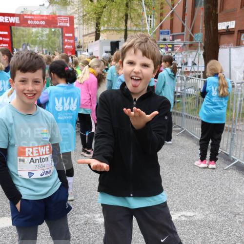 25.04.2026 - Das Zehntel Strokosch-Dieckow http://msf.ph/oto/9667544 25.04.2026 10:15:35 Allgemein zum Event 00, 00, 00, 7554, 7554 meine-sportfotos.de