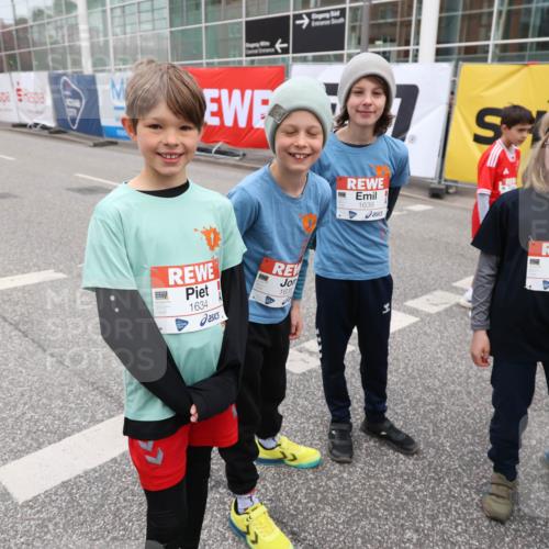 25.04.2026 - Das Zehntel Strokosch-Dieckow http://msf.ph/oto/9668572 25.04.2026 08:19:59 Allgemein zum Event 7, 1634, 163, 1639, 1645 meine-sportfotos.de