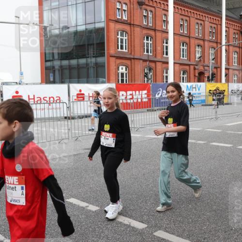 25.04.2026 - Das Zehntel Strokosch-Dieckow http://msf.ph/oto/9669054 25.04.2026 10:04:49 Allgemein zum Event 6156 meine-sportfotos.de