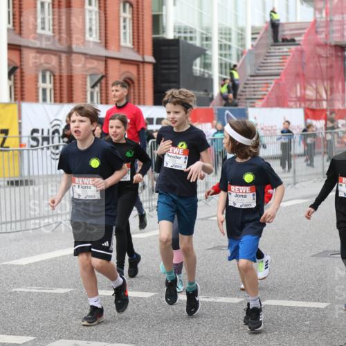 25.04.2026 - Das Zehntel Strokosch-Dieckow http://msf.ph/oto/9669071 25.04.2026 10:05:25 Allgemein zum Event 6709, 6763, 6745, 5512 meine-sportfotos.de