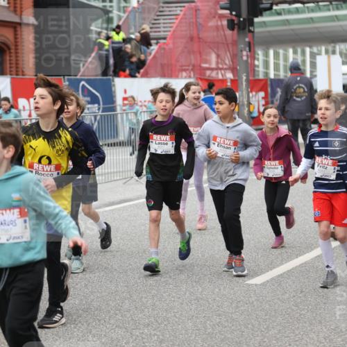 25.04.2026 - Das Zehntel Strokosch-Dieckow http://msf.ph/oto/9669335 25.04.2026 10:13:07 Allgemein zum Event 8061, 7587, 8060 meine-sportfotos.de