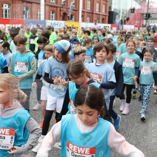 25.04.2026 - Das Zehntel Strokosch-Dieckow http://msf.ph/oto/9669407 25.04.2026 10:31:25 Allgemein zum Event 5670, 6374, 5679, 7479, 7470, 5658 meine-sportfotos.de