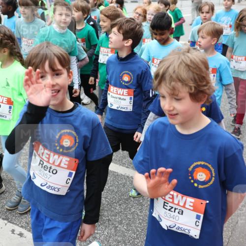 25.04.2026 - Das Zehntel Strokosch-Dieckow http://msf.ph/oto/9669408 25.04.2026 10:31:32 Allgemein zum Event 71144, 54, 059, 5357, 5353, 5340 meine-sportfotos.de