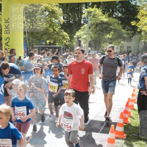 09.05.2026 - Störlauf H.Heesch http://msf.ph/oto/9670155 09.05.2026 13:02:33 Ziel 900, 925, 23, 6154 meine-sportfotos.de