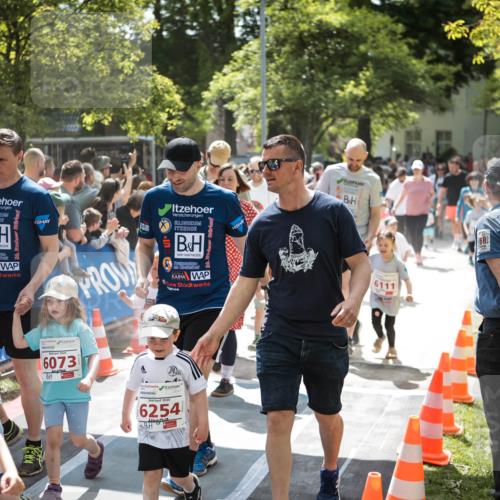 09.05.2026 - Störlauf H.Heesch http://msf.ph/oto/9670216 09.05.2026 13:03:03 Ziel 6111, 6073, 2026, 12, 6254, 68 meine-sportfotos.de