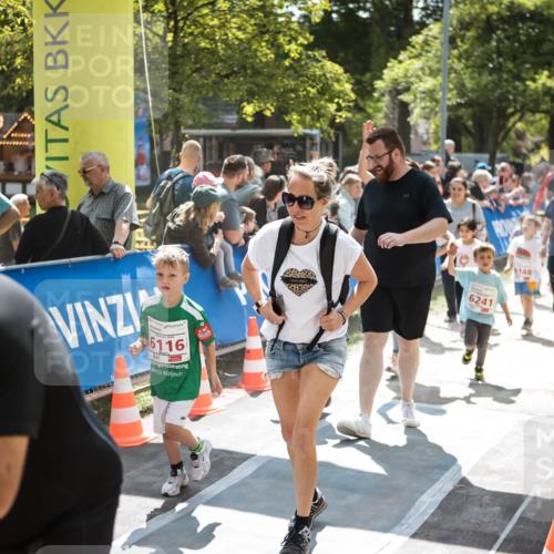 09.05.2026 - Störlauf H.Heesch http://msf.ph/oto/9670228 09.05.2026 13:03:12 Ziel 6116, 6241, 148, 090 meine-sportfotos.de