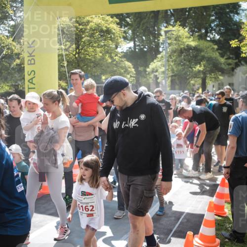 09.05.2026 - Störlauf H.Heesch http://msf.ph/oto/9670360 09.05.2026 13:04:21 Ziel 6162, 6191 meine-sportfotos.de